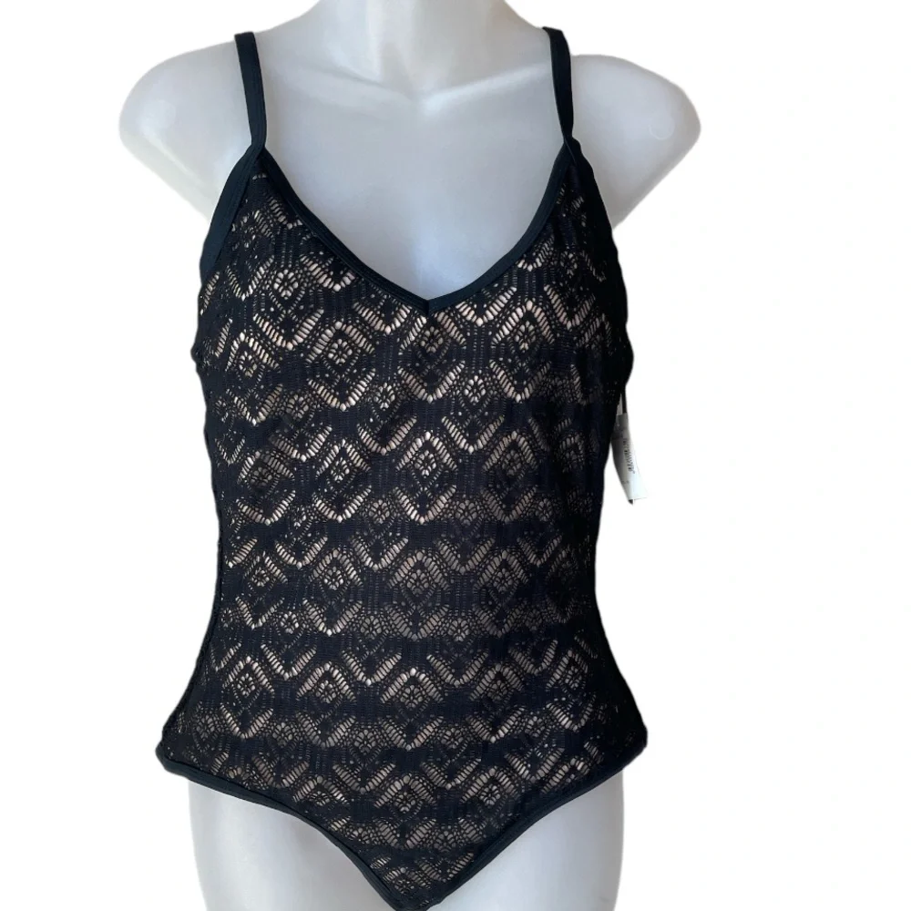 Ninety-Nine black lace